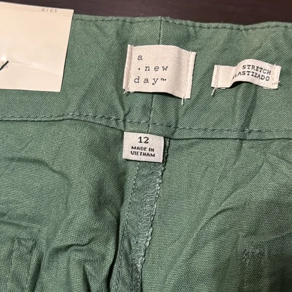 NWT straight,mid rise pants - Picture 2 of 7